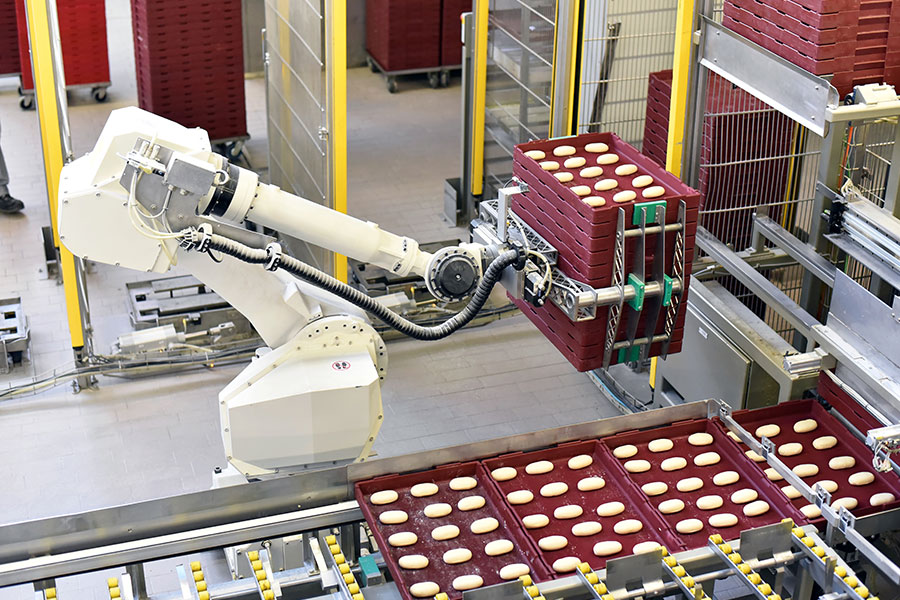 robotic palletizers in the food factory