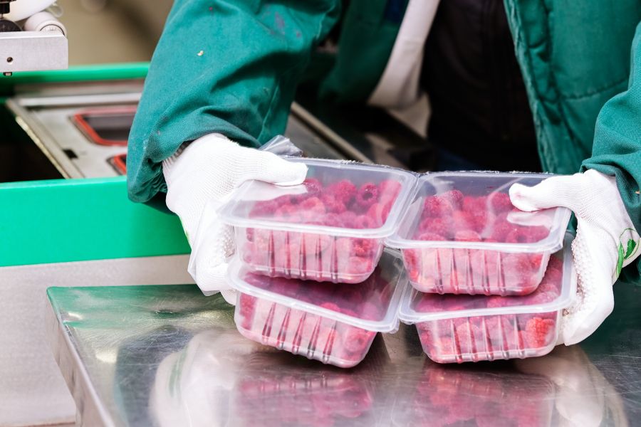 fruit packed and weigh by employer