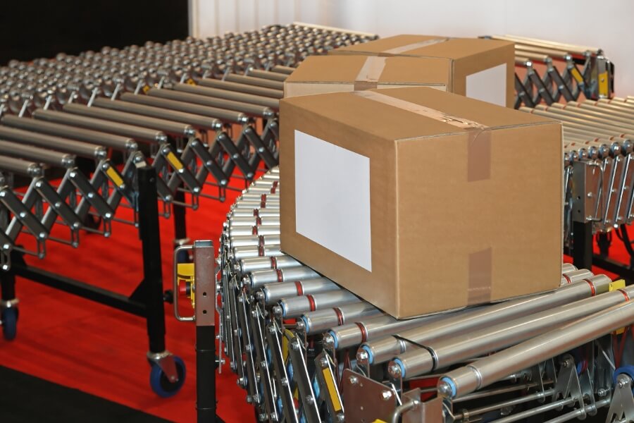 boxes in conveyor belt