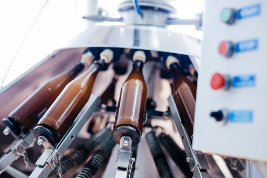 bottle filling and capping machine
