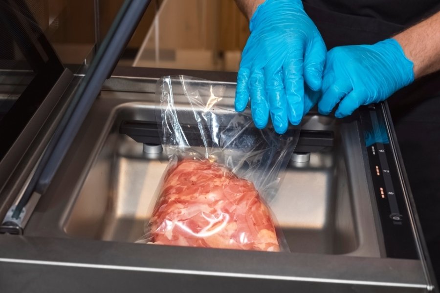 meat being sealed to prevent packaging leaks