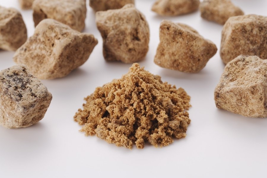 uneven sugar cubes and granules